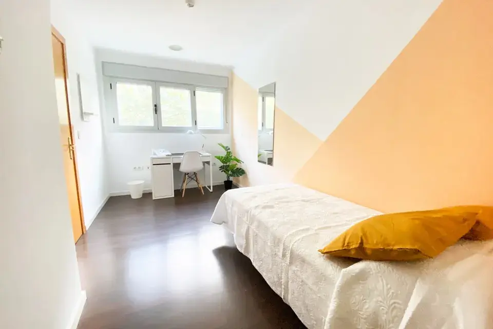Habitación de la Residencia Universitaria Goya de Zaragoza